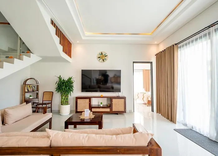 Nia Gray 1 Seminyak
